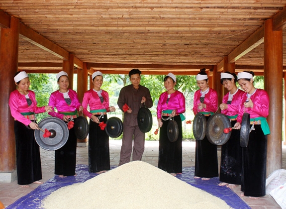 Nhiều hoạt động đặc sắc diễn ra tại Tuần văn hóa, du lịch tỉnh Hòa Bình