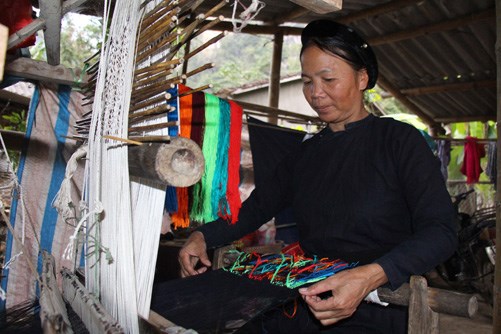 Luống Nọi (Hà Quang – Cao Bằng): Nơi lưu giữ nghề dệt thổ cẩm thủ công truyền thống của người Tày