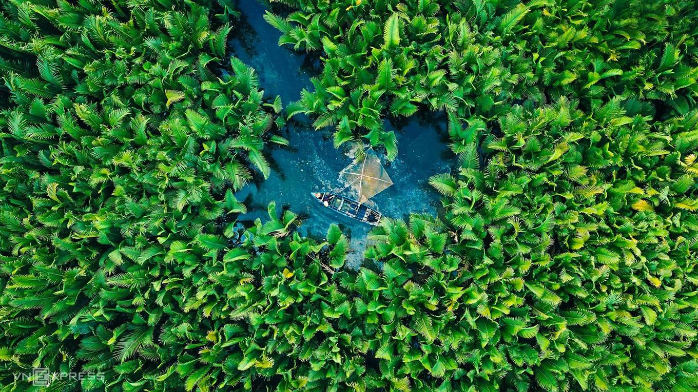 Khám phá rừng dừa nước nằm ngay bờ biển Mỹ Khê – Quảng Ngãi