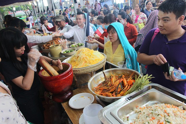 Liên hoan ẩm thực Món ngon các nước tại TP. Hồ Chí Minh