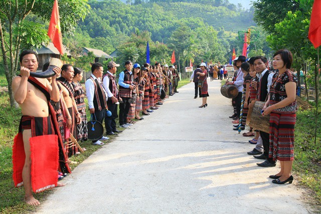 Hàng ngàn nghệ sĩ tham gia Ngày hội VHTTDL các dân tộc thiểu số vùng biên giới Việt Nam - Lào