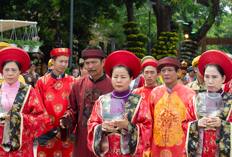 Lễ hội Hoa làng nghề lần đầu tiên tại Festival nghề truyền thống Huế 2019