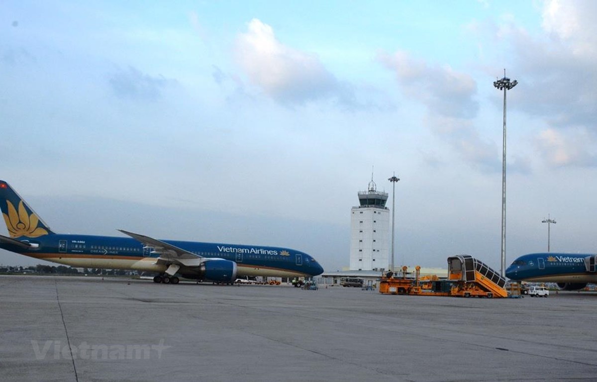 Vietnam Airlines khai thác đường bay Hà Nội-Đồng Hới mùa du lịch