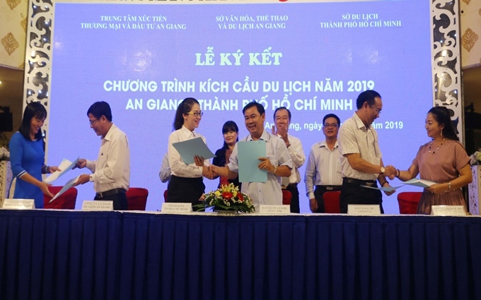 An Giang và TP Hồ Chí Minh hợp tác kích cầu du lịch