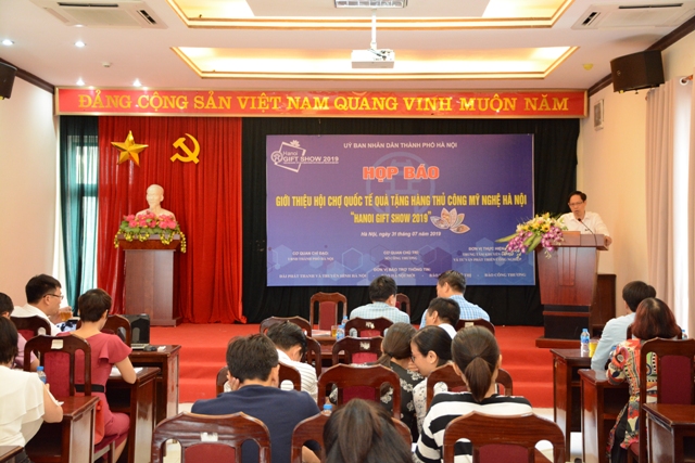 Hội chợ quốc tế quà tặng hàng thủ công mỹ nghệ Hà Nội dự kiến đón 10.000 khách tham quan