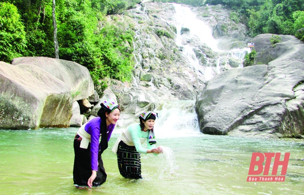 Lang Chánh (Thanh Hóa) khai thác tiềm năng phát triển du lịch sinh thái trong rừng phòng hộ