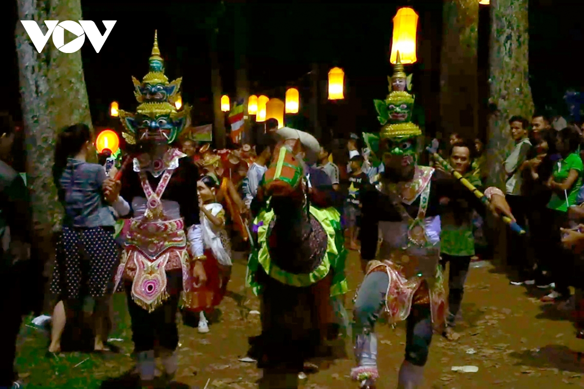 Tuần lễ Văn hóa, Du lịch gắn với Lễ hội Ok Om Bok đã sẵn sàng 