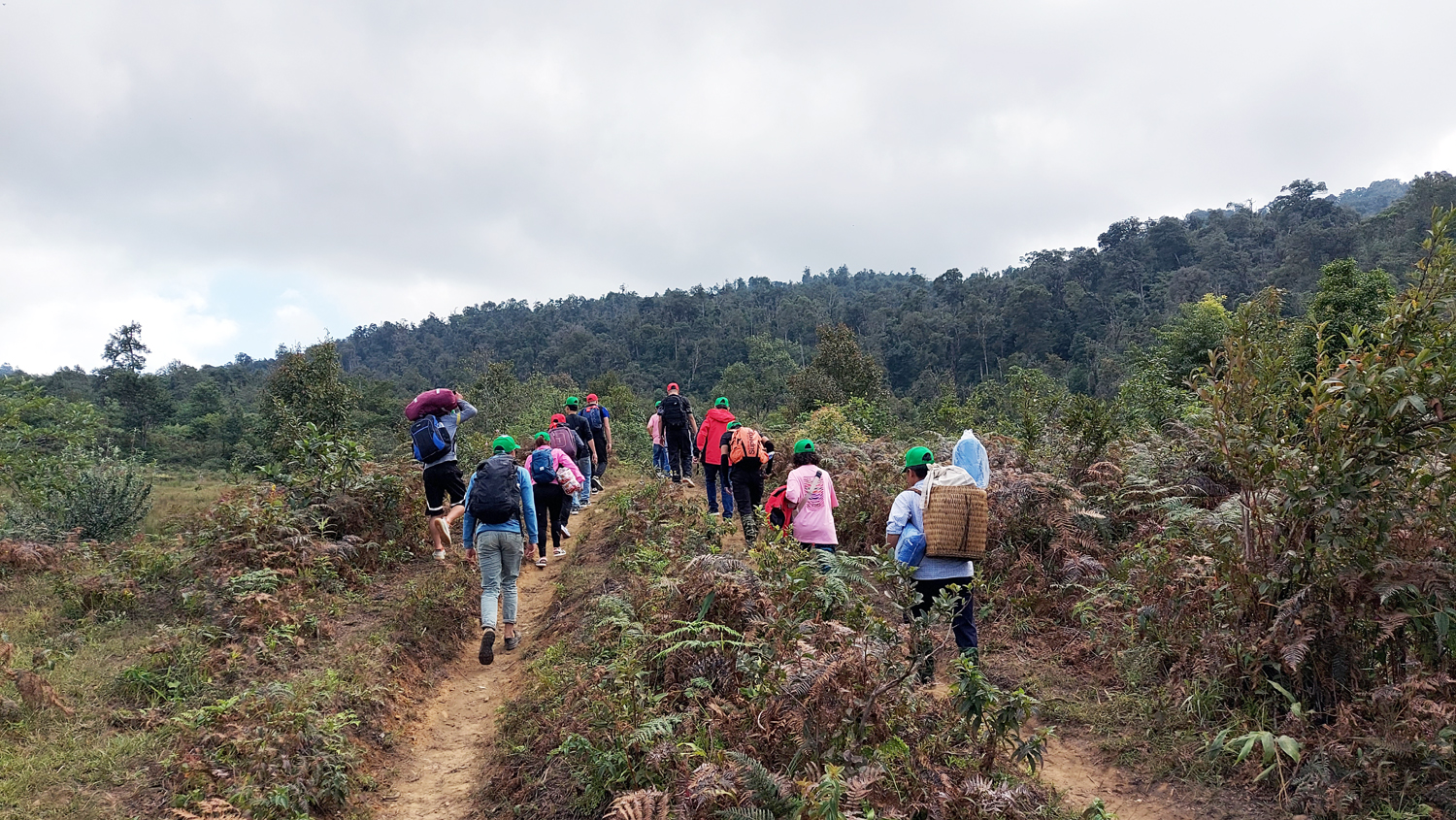 Lào Cai: Tổ chức Giải leo núi chinh phục đỉnh Lảo Thẩn lần thứ 4