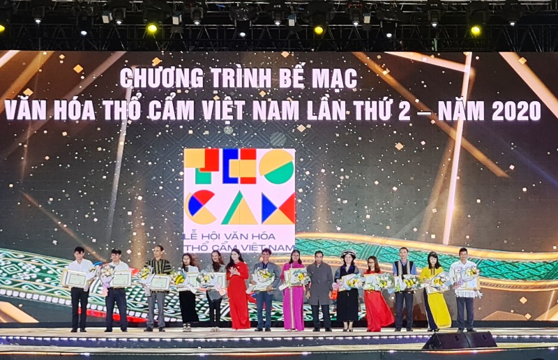 Bế mạc Lễ hội văn hóa thổ cẩm Việt Nam lần thứ 2
