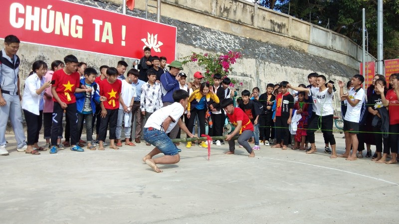 Ngày hội Văn hóa dân gian dân tộc Thái, H’Mông huyện Tủa Chùa (Điện Biên)