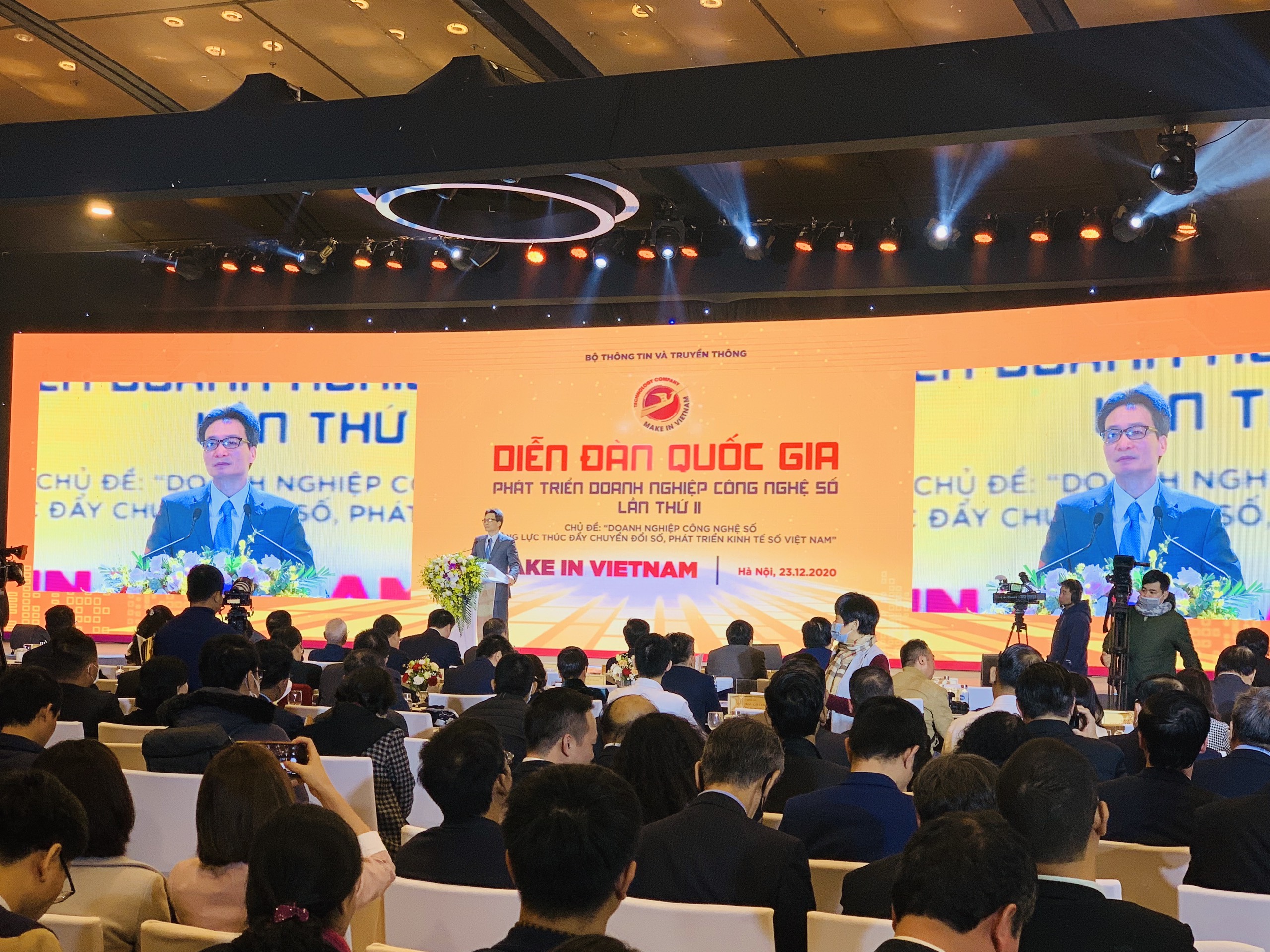 Tận dụng cơ hội chuyển đổi số để thúc đẩy kinh tế Việt Nam phát triển mạnh mẽ 