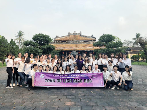 Xây dựng chương trình du lịch giáo dục tại Thừa Thiên Huế