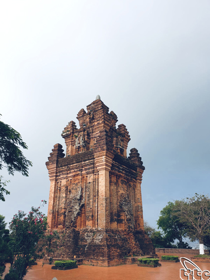 Tháp Nhạn (Phú Yên) – kiến trúc độc đáo