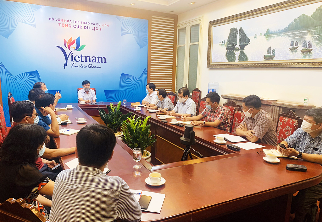 Bộ trưởng Nguyễn Ngọc Thiện chỉ đạo đánh giá sát tình hình thực tiễn, nhanh chóng tham mưu cho Chính phủ giải pháp tháo gỡ khó khăn cho ngành du lịch