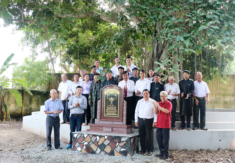 Cây đa đình Mỹ Nhơn (tỉnh Bến Tre) được công nhận cây Di sản Việt Nam
