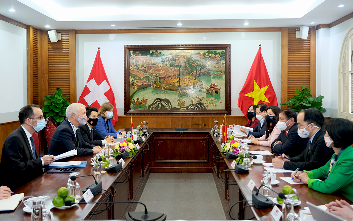 Việt Nam - Thụy Sỹ tăng cường hợp tác giao lưu văn hóa, phát triển du lịch bền vững