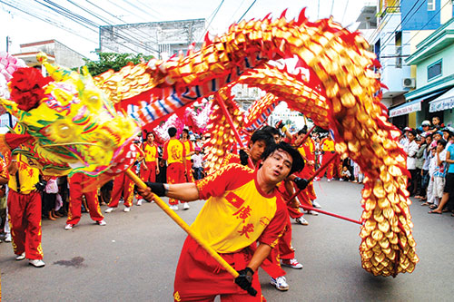 Bình Thuận: Gìn giữ và phát triển nền văn hóa vật thể và phi vật thể