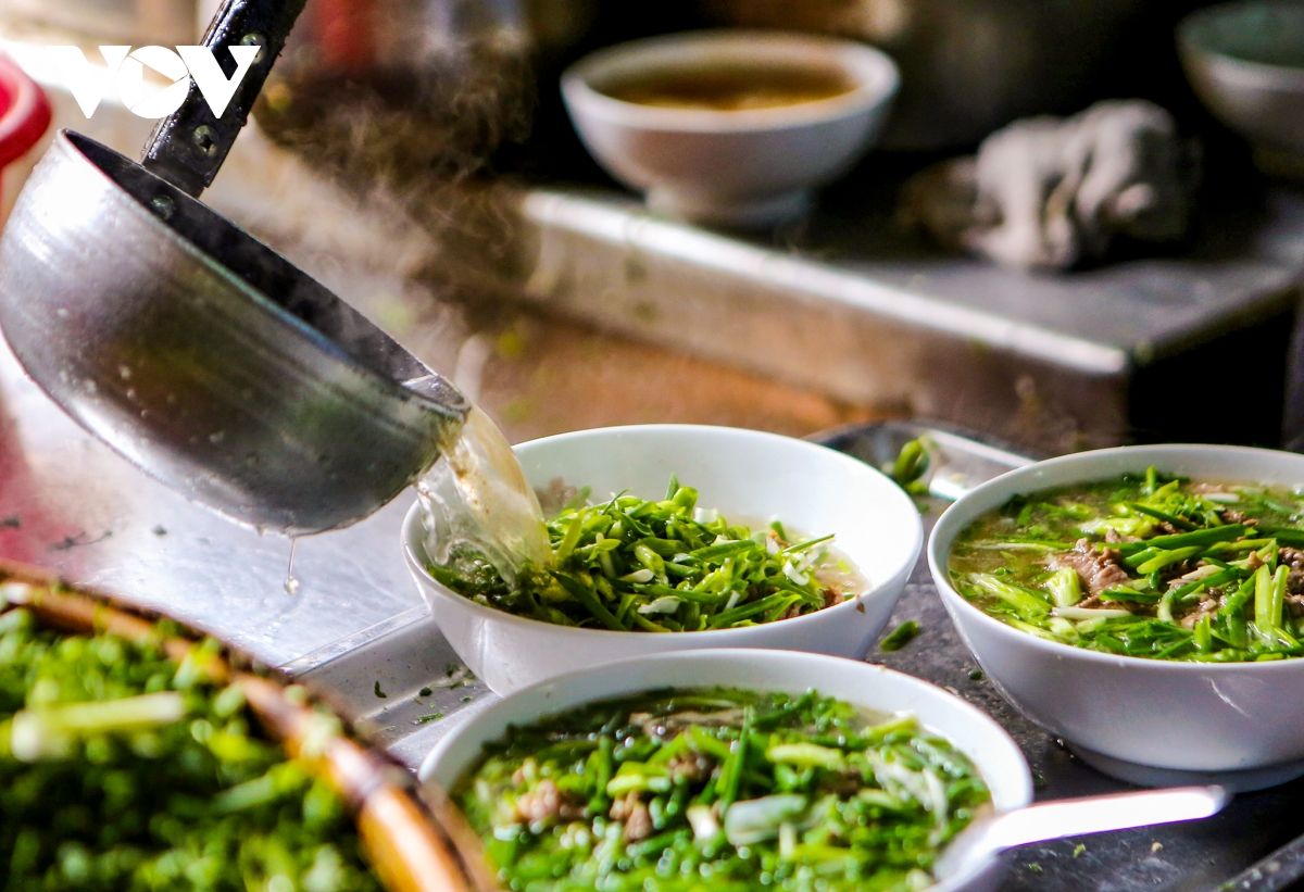 Du khách Việt “chấm điểm” Hà Nội, TP.HCM đứng top đầu về ẩm thực truyền thống và đường phố 