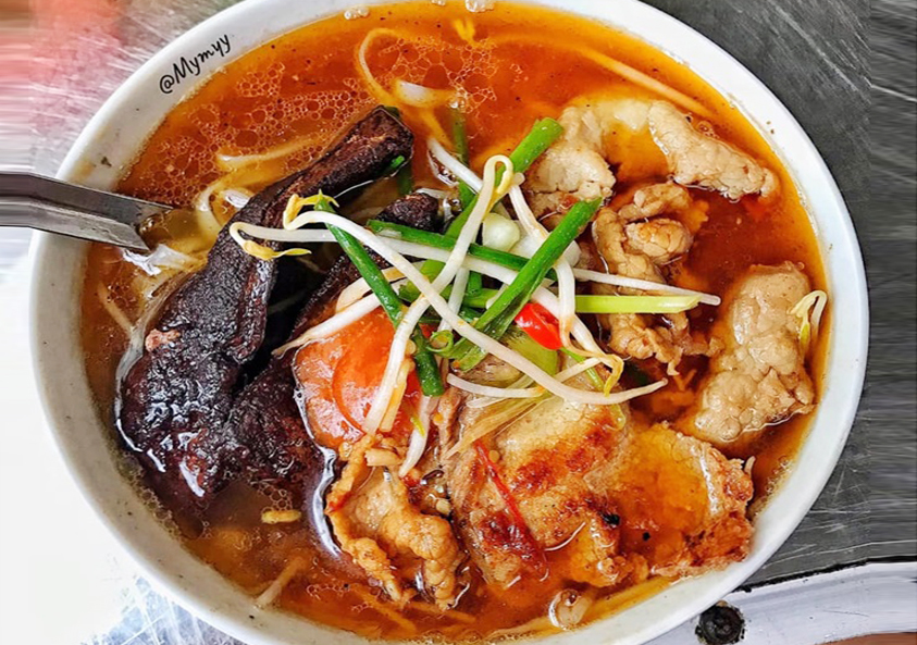 Phở gan cháy Đáp Cầu – Món ăn đặc biệt chỉ có ở Bắc Ninh