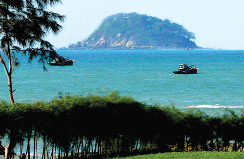Bờ biển Bình Thuận: Dấu ấn lịch sử một bãi biển đẹp
