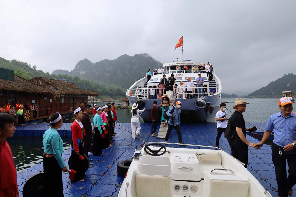 Hòa Bình: Khám phá tour du lịch xanh tại bản văn hóa cộng đồng xã Suối Hoa, Tân Lạc