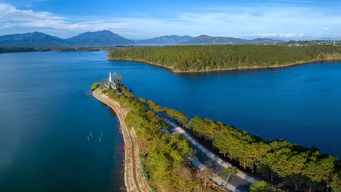 Gia Lai: Khám phá ''hồ trên núi''