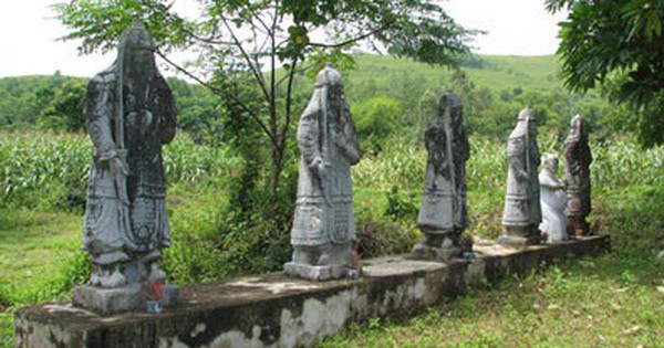  Thăm dò khảo cổ tại địa điểm Đa Bút, tỉnh Thanh Hóa