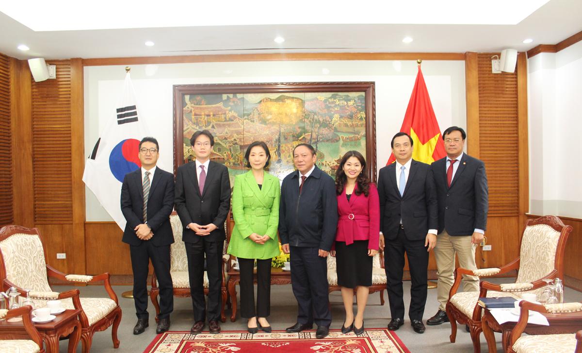 Đẩy mạnh các hoạt động hợp tác Văn hóa, Thể thao và Du lịch giữa Việt Nam và Hàn Quốc