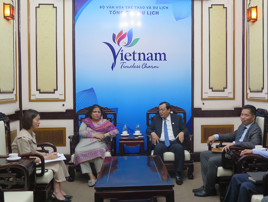 Tổng cục trưởng Nguyễn Trùng Khánh tiếp và làm việc với Đại sứ Pakistan về hợp tác phát triển du lịch