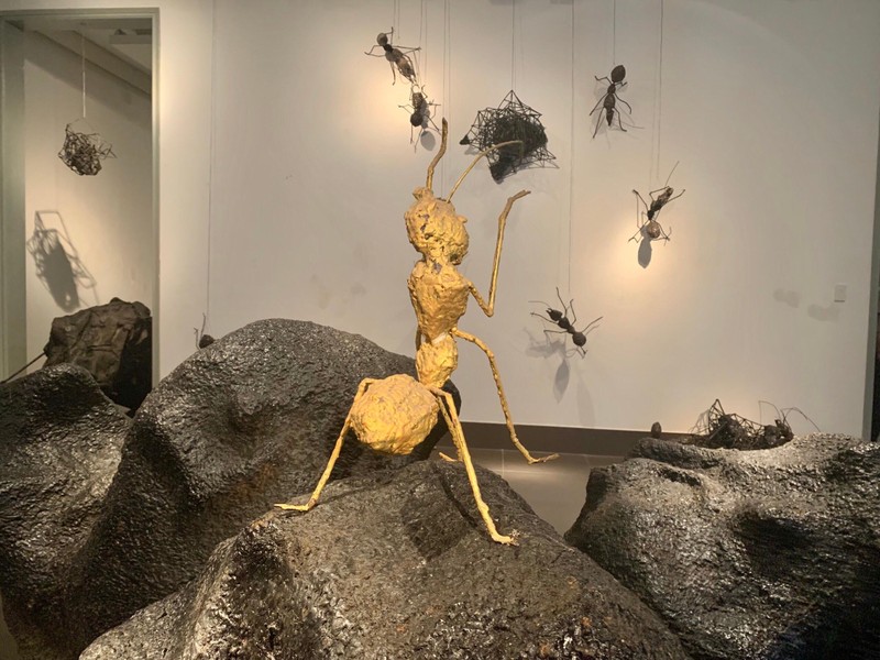 Triển lãm ''Hùng Kiến'' - độc đáo nghệ thuật sắp đặt trong điêu khắc