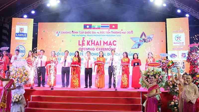 Khai mạc Hội chợ quốc tế Thương mại, du lịch và đầu tư tại Đà Nẵng