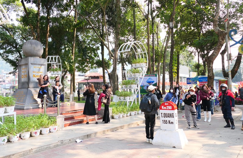 Hà Giang đón gần 90 nghìn du khách dịp Tết Nguyên đán 2023