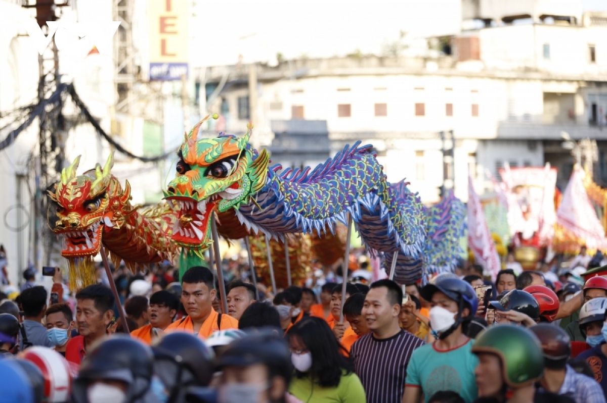 TP. Hồ Chí Minh: Hàng ngàn người hòa mình vào các hoạt động Lễ hội Nguyên tiêu của người Hoa