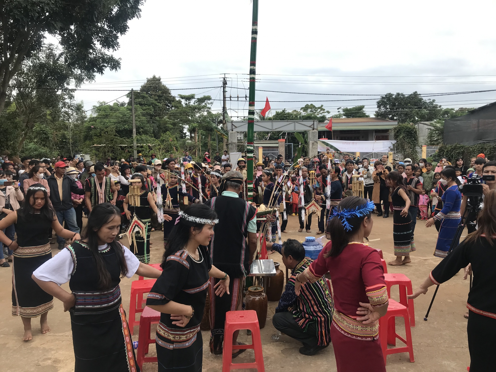Bảo tồn văn hóa gắn với phát triển du lịch ở Đắk Lắk