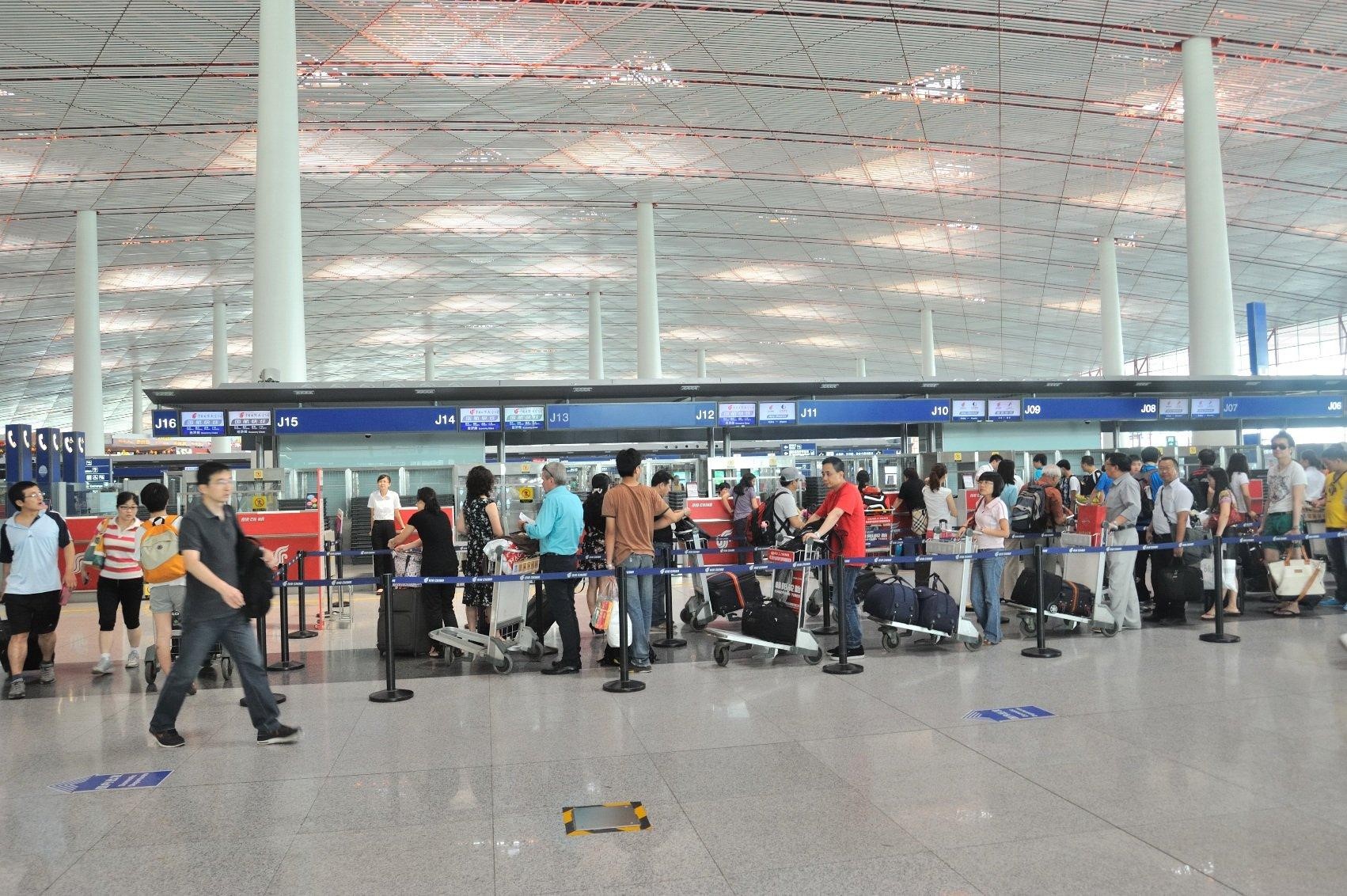 Trung Quốc khôi phục cấp các loại thị thực cho người nước ngoài