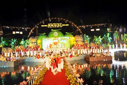 Họp báo giới thiệu Lễ hội dừa Bến Tre 2015 
