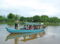 Liên hoan du lịch mùa nước nổi ở An Giang