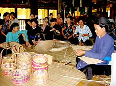 Tuyên Quang: Phát triển làng nghề thủ công gắn với địa danh du lịch