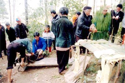Lễ cúng thần rừng của các dân tộc xã Nàn Ma, Hà Giang