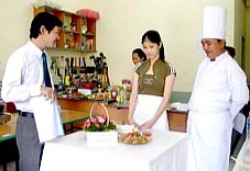 Thẩm định tay nghề nhân viên các khách sạn hàng đầu Việt Nam