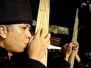 Độc đáo tiếng khèn bè của đồng bào người Thái ở Hòa Bình