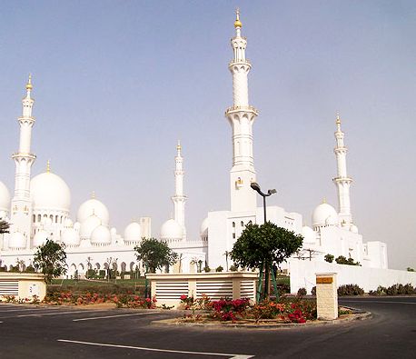 Đền thờ Sheikh Zayed – Công trình kiến trúc độc đáo của Abu Dhabi