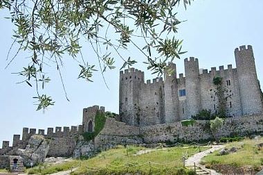 Khám phá vẻ đẹp của lâu đài Óbidos Castle ở Bồ Đào Nha