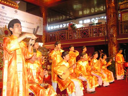 Năm du lịch Duyên hải Bắc Trung Bộ-Huế 2012 nhiều chương trình hấp dẫn và đặc sắc