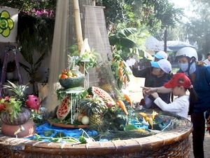 Ninh Thuận: Khai mạc Liên hoan làng biển Việt Nam năm 2011