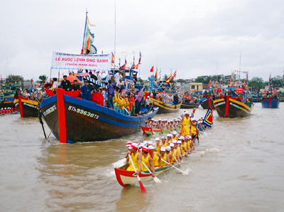 Lễ hội Cầu Ngư - Múa Siêu: Một nét văn hoá đặc sắc của Bình Thuận