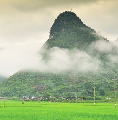 Vẻ đẹp núi Cô Tiên – Lào Cai