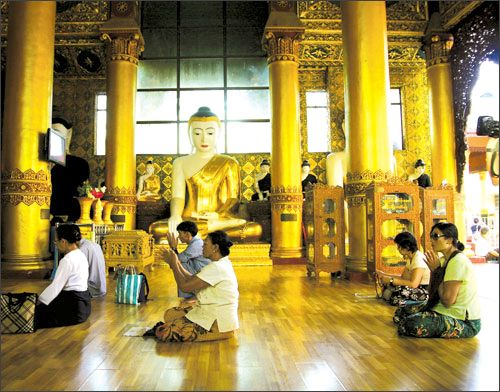 Hành hương xứ chùa vàng  - Myanmar