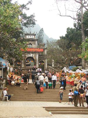 Vãn cảnh chùa Hương Tích - Hà Tĩnh 