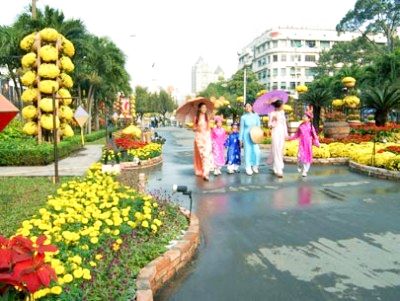 Ngày hội bánh tét và Doorshows lễ hội Tết 2011 tại TP.Hồ Chí Minh 